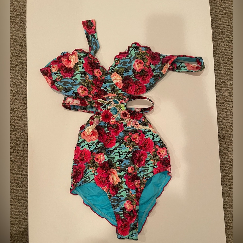 Agua Bendita One Piece Swimsuit - Floral - Size S/CH